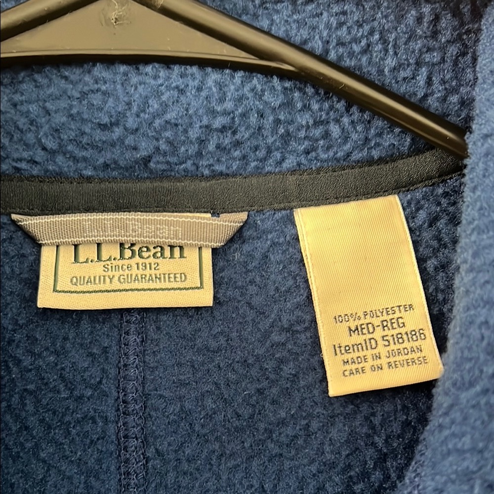 L.L. Bean Blue Lightweight Fleece Jacket - Picture 2 of 13